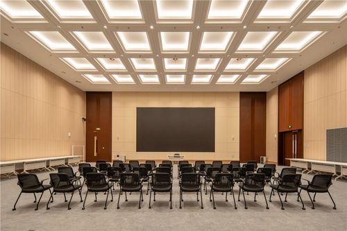 西岸國際會展中心竣工投用 卓越水岸再添璀璨地標，華建集團環境院匠心設計賦能會展新未來